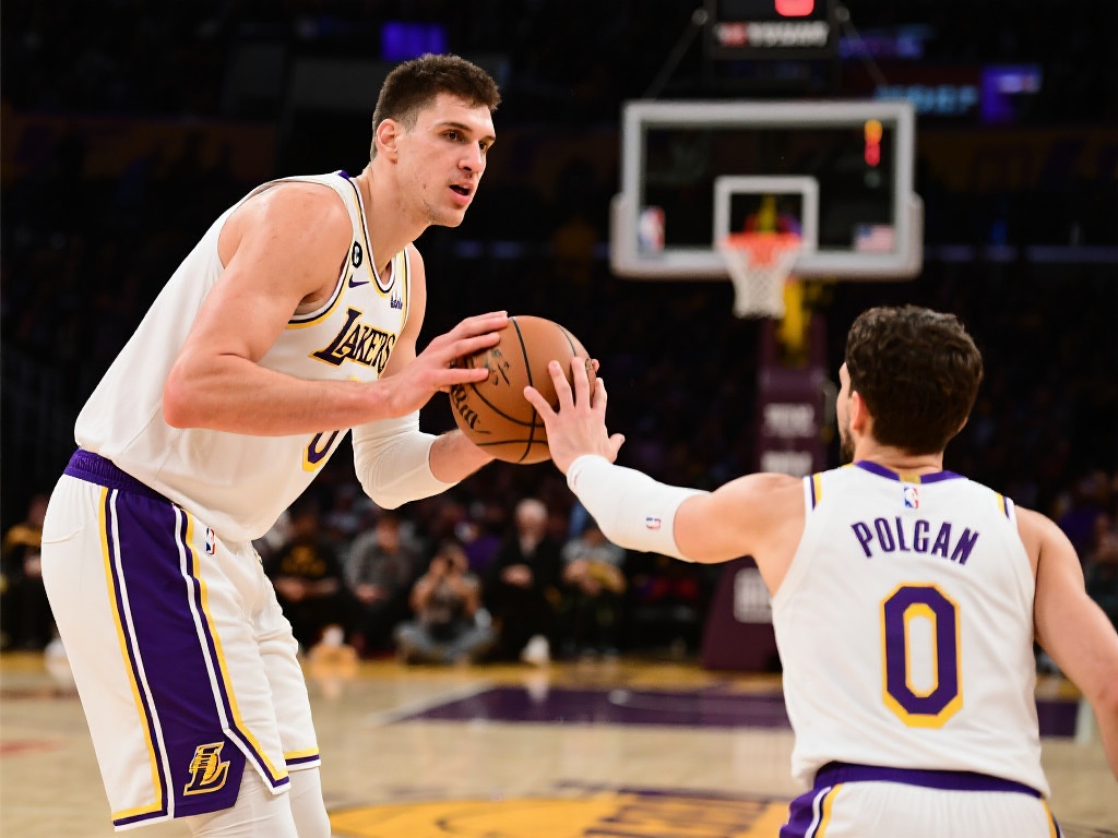 斯时往往占 斯时往往占